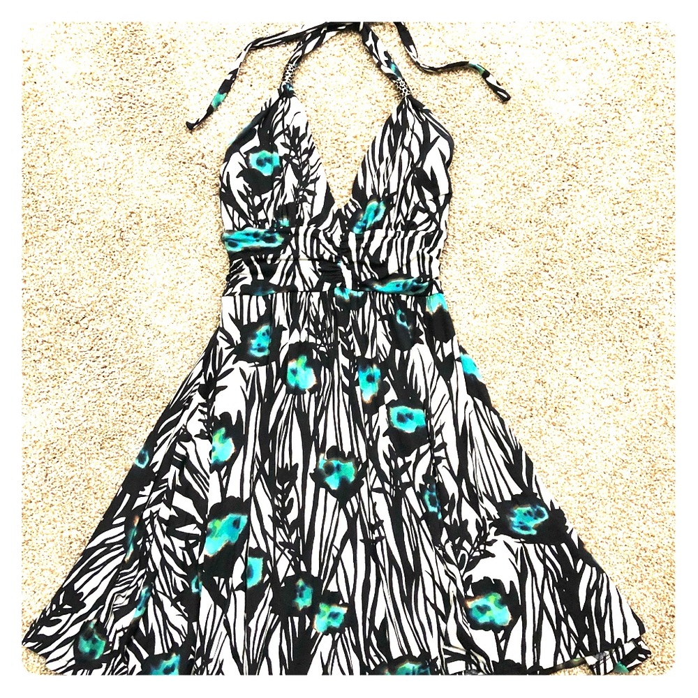 👗Express Halter Dress